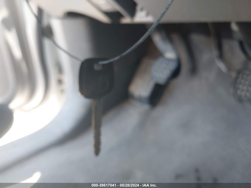 2011 Toyota Tacoma VIN: 5TFNX4CN6BX004693 Lot: 39517041