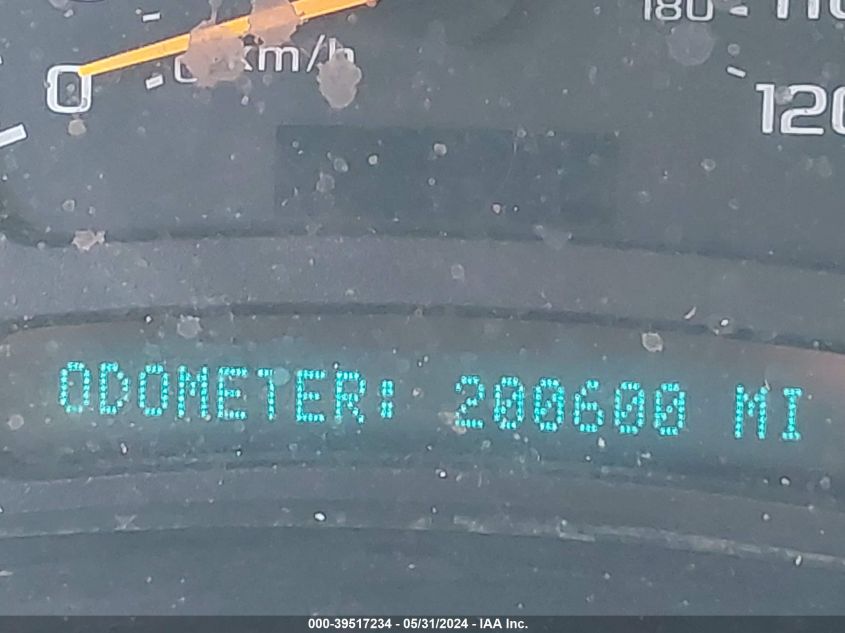 2004 Chevrolet Tahoe Ls VIN: 1GNEC13Z94R192878 Lot: 39517234