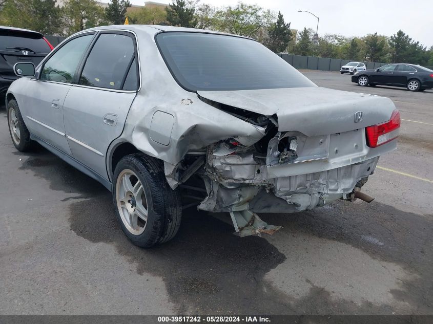 2001 Honda Accord Lx VIN: 3HGCG66541G704165 Lot: 39517242