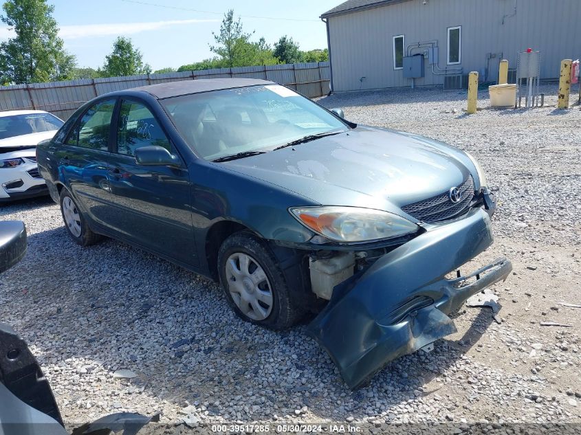 2002 Toyota Camry Le VIN: 4T1BE32K72U542097 Lot: 39517285