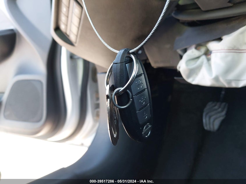 2021 Nissan Versa S 5-Speed Manual Transmission VIN: 3N1CN8BV9ML821826 Lot: 39517286