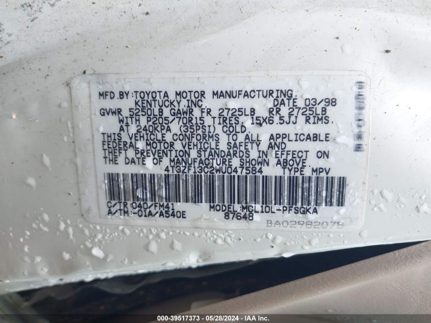 1998 Toyota Sienna Xle VIN: 4T3ZF13C2WU047584 Lot: 39517373