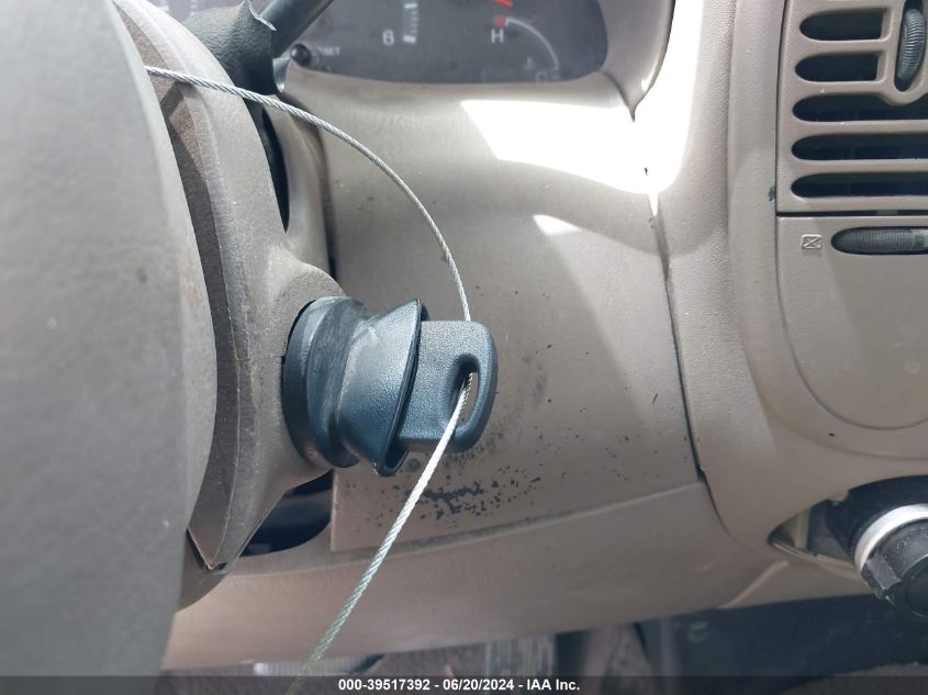 2001 Ford F-150 Harley-Davidson Edition/King Ranch Edition/Lariat/Xlt VIN: 1FTRW07L11KD65881 Lot: 39517392