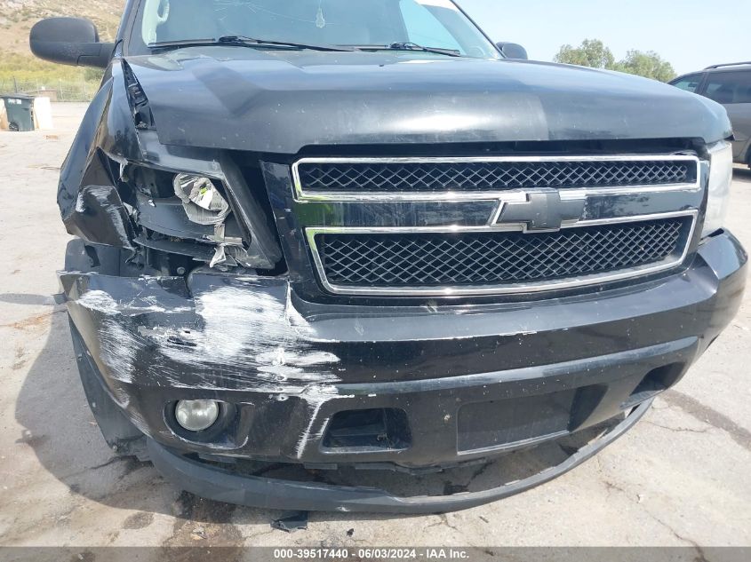 2012 Chevrolet Suburban 1500 Lt VIN: 1GNSCJE05CR134833 Lot: 39517440