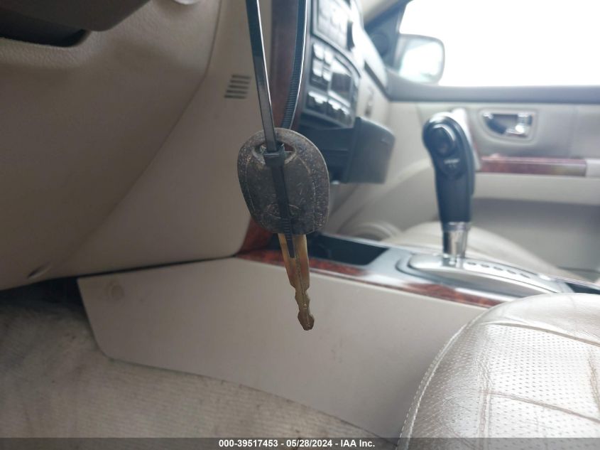 2004 Kia Sorento Ex/Lx VIN: KNDJD733645183906 Lot: 39517453