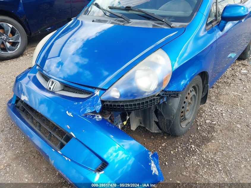 2007 Honda Fit VIN: JHMGD38447S037853 Lot: 39517470