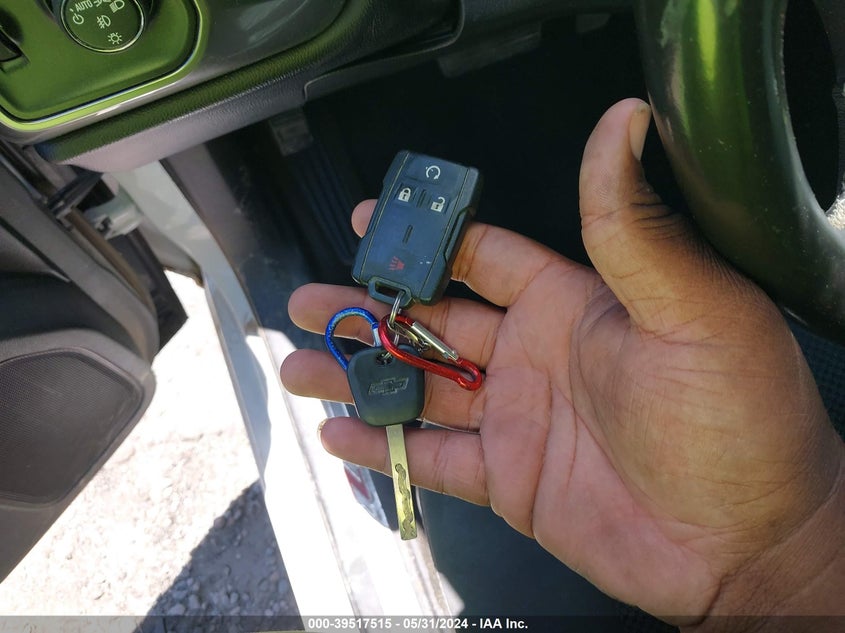 2018 Chevrolet Silverado 1500 2Lt VIN: 3GCUKREC3JG366552 Lot: 39517515