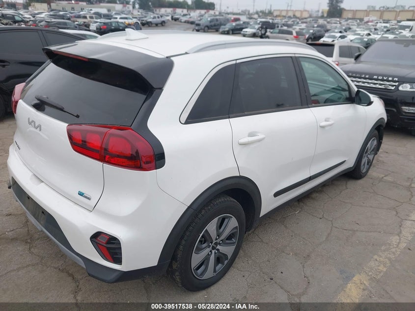2022 Kia Niro Lx VIN: KNDCB3LC8N5539796 Lot: 39517538