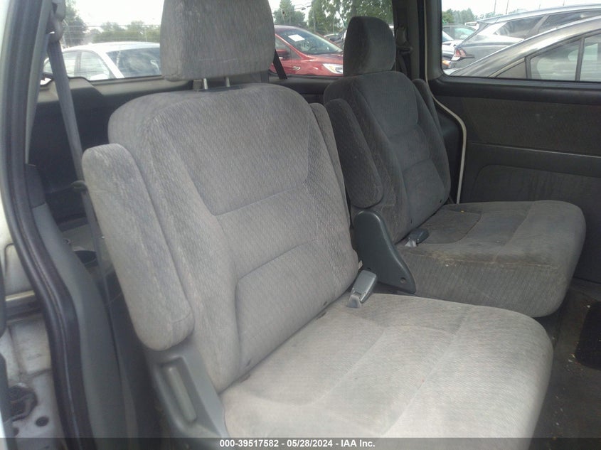 2004 Honda Odyssey Lx VIN: 5FNRL18544B060391 Lot: 39517582