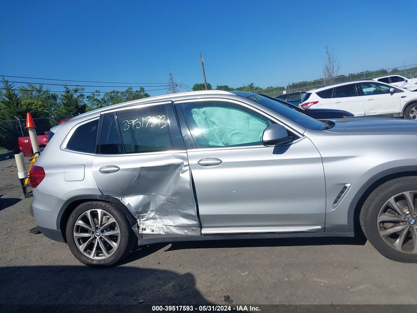 VIN 5UXTR9C54KLE21530 2019 BMW X3 XDRIVE30I