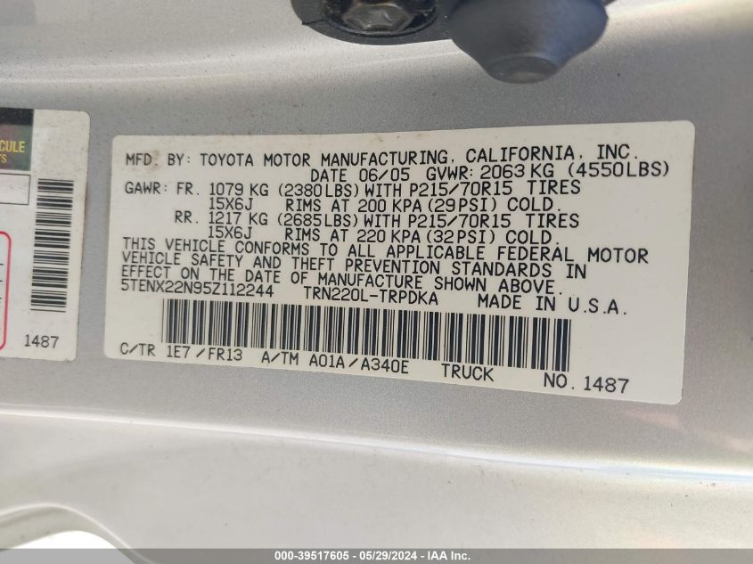 2005 Toyota Tacoma VIN: 5TENX22N95Z112244 Lot: 39517605