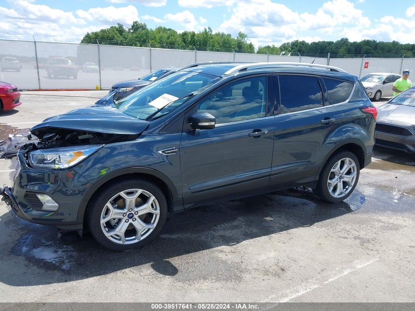 VIN 1FMCU9J93KUB64837 2019 FORD ESCAPE TITANIUM