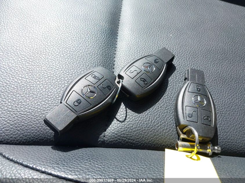 2017 MERCEDES-BENZ METRIS - WD4PG2EE1H3208446