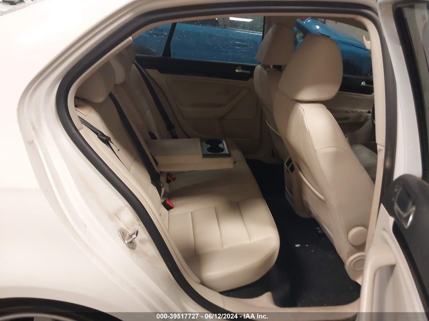 2010 Volkswagen Jetta Wolfsburg Edition VIN: 3VWRJ7AJ0AM071134 Lot: 39517727