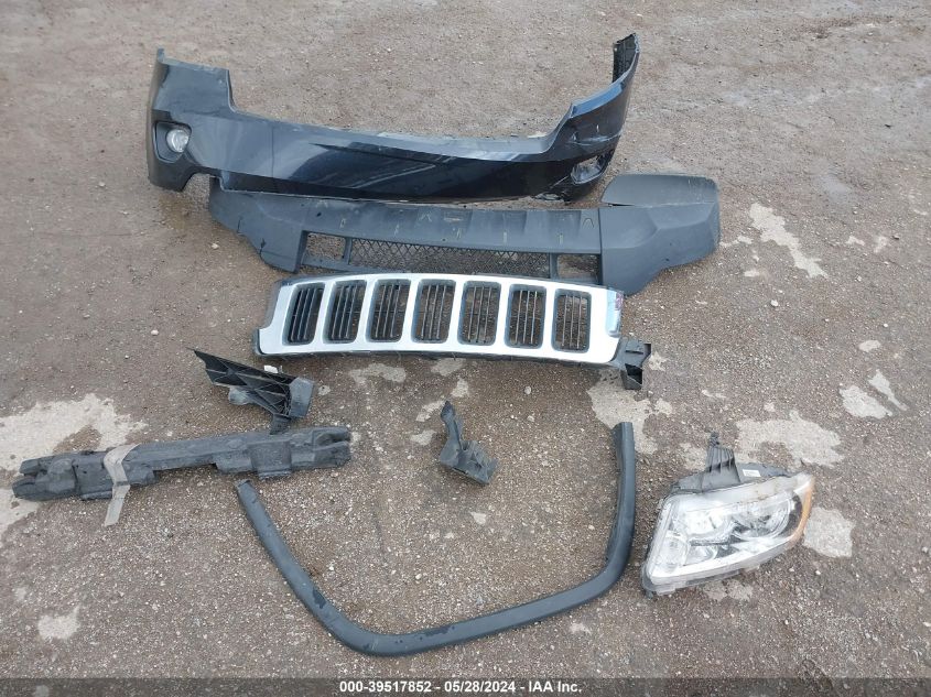 2013 Jeep Grand Cherokee Laredo VIN: 1C4RJFAG2DC552977 Lot: 39517852