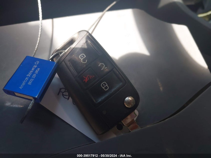 2020 Volkswagen Jetta 1.4T R-Line/1.4T S/1.4T Se VIN: 3VWCB7BU2LM076110 Lot: 39517912