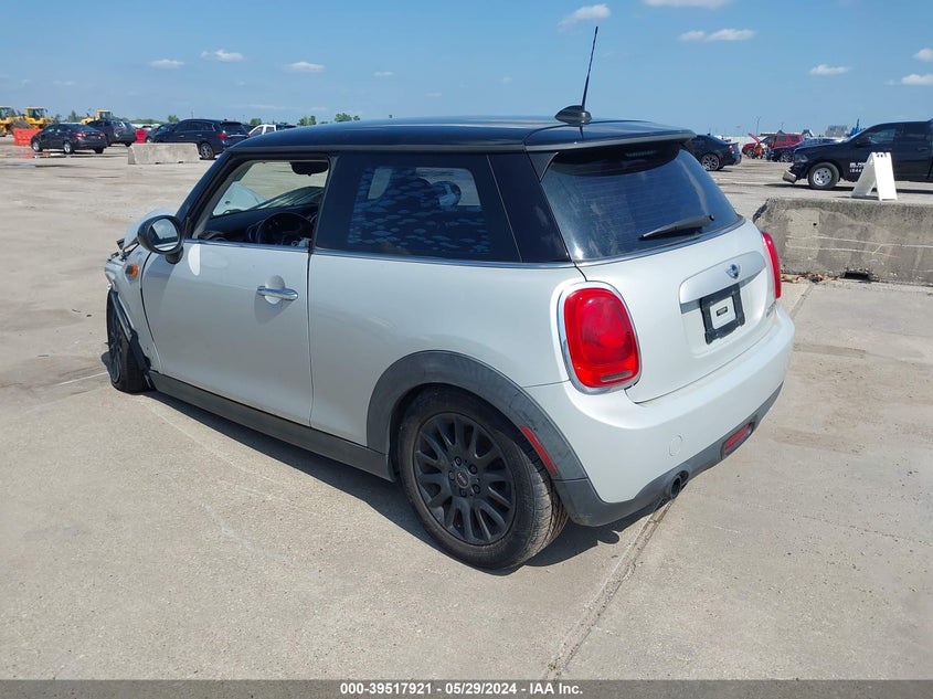 2015 Mini Hardtop Cooper VIN: WMWXM5C54F3A58174 Lot: 39517921