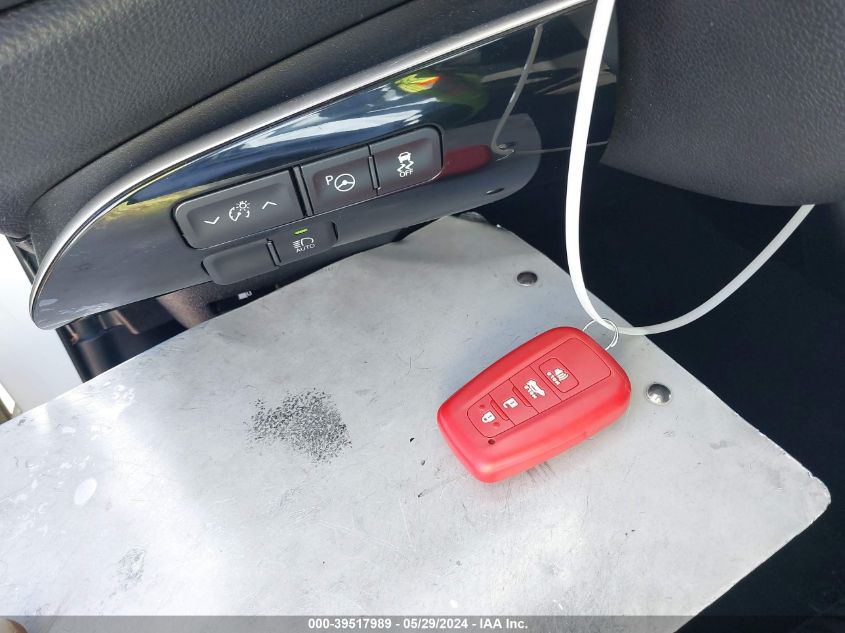 2018 Toyota Prius Two VIN: JTDKBRFU5J3071325 Lot: 39517989