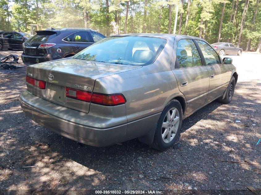 1999 Toyota Camry Le VIN: 4T1BG22K7XU571854 Lot: 39518032