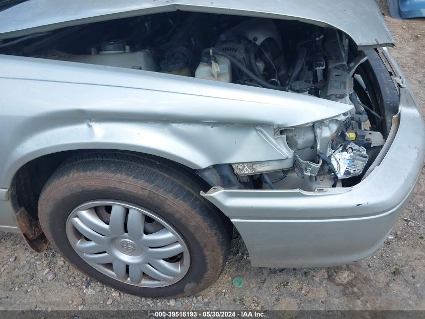 2000 Toyota Camry Le VIN: 4T1BG22K0YU001860 Lot: 39518193