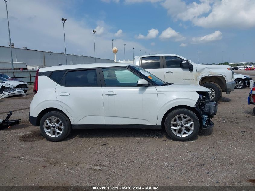 2022 Kia Soul Lx VIN: KNDJ23AUXN7158846 Lot: 39518221