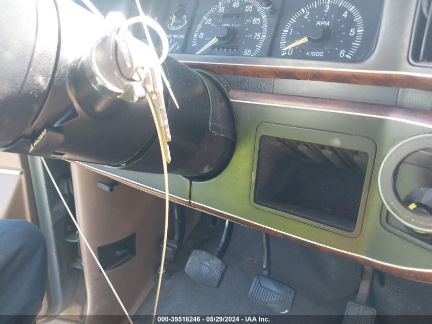 1989 Ford F150 VIN: 1FTEF14N8KNA77740 Lot: 39518246