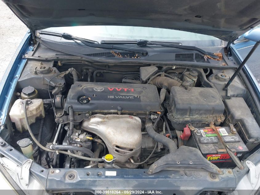 2004 Toyota Camry Le VIN: 4T1BE32K94U830450 Lot: 39518264