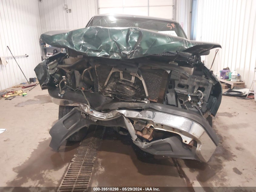 2004 Chevrolet Silverado 1500 Ls VIN: 2GCEK13T941369722 Lot: 39518298