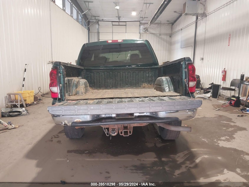 2004 Chevrolet Silverado 1500 Ls VIN: 2GCEK13T941369722 Lot: 39518298