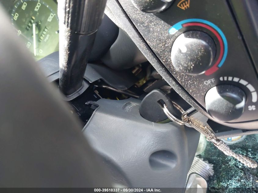 1999 Honda Civic Lx VIN: 1HGEJ6674XL05127 Lot: 39518337