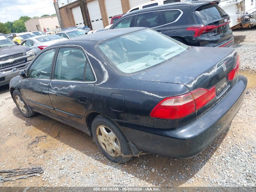 2000 Honda Accord 3.0 Ex VIN: 1HGCG1658YA015600 Lot: 39518356