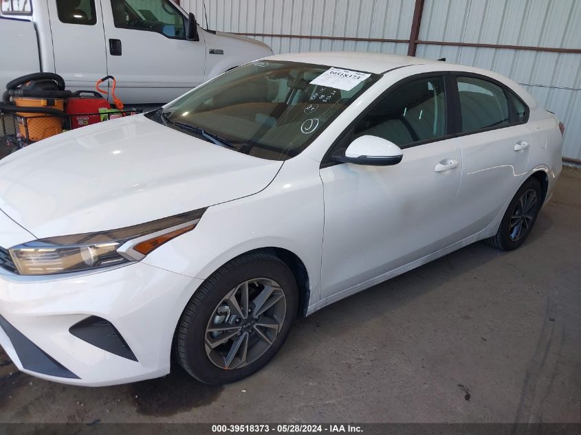 2023 Kia Forte Lxs VIN: 3KPF24AD3PE683682 Lot: 39518373