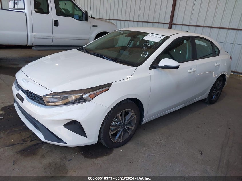 VIN 3KPF24AD3PE683682 2023 KIA FORTE LXS