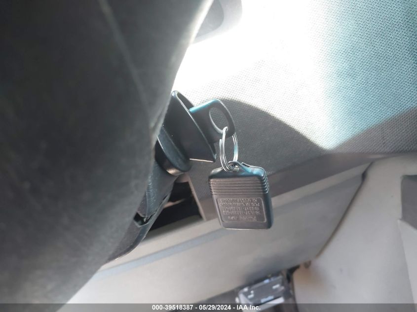 2013 Ford E-250 Commercial VIN: 1FTNE2EW6DDB16883 Lot: 39518387