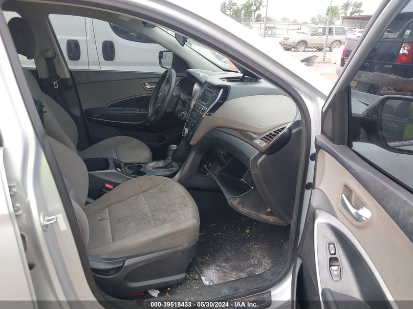 VIN 5XYZT3LB2HG420992 2017 HYUNDAI SANTA FE SPORT