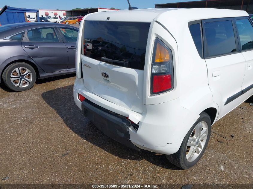 2010 Kia Soul + VIN: KNDJT2A2XA7701855 Lot: 39518509