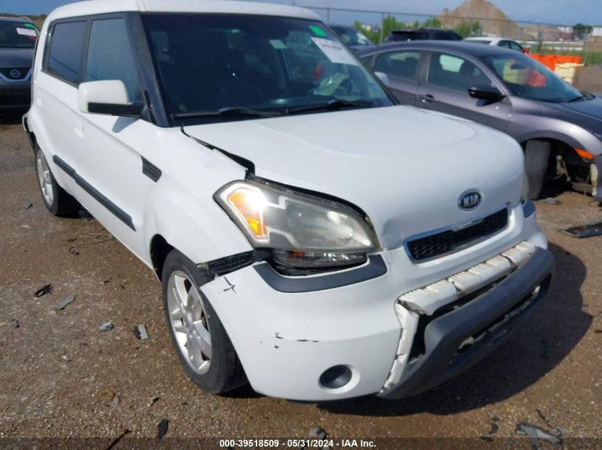 2010 Kia Soul + VIN: KNDJT2A2XA7701855 Lot: 39518509