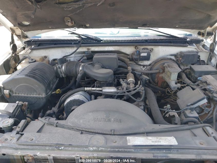 1999 GMC Suburban 1500 Sl VIN: 3GKFK16RXXG526596 Lot: 39518579