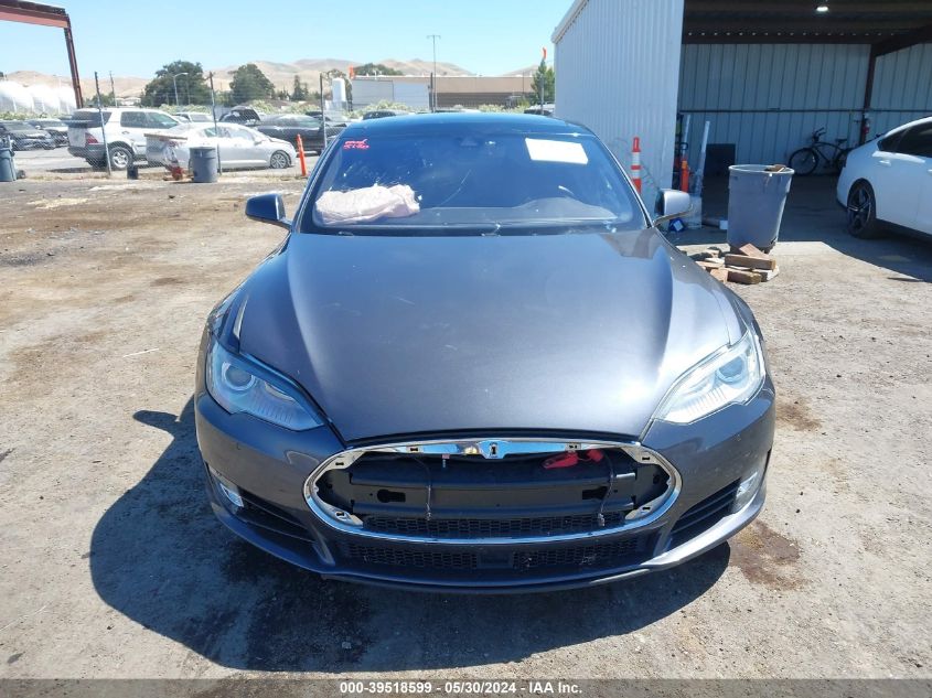 2015 Tesla Model S 85D/P85D VIN: 5YJSA1H44FF086474 Lot: 39518599