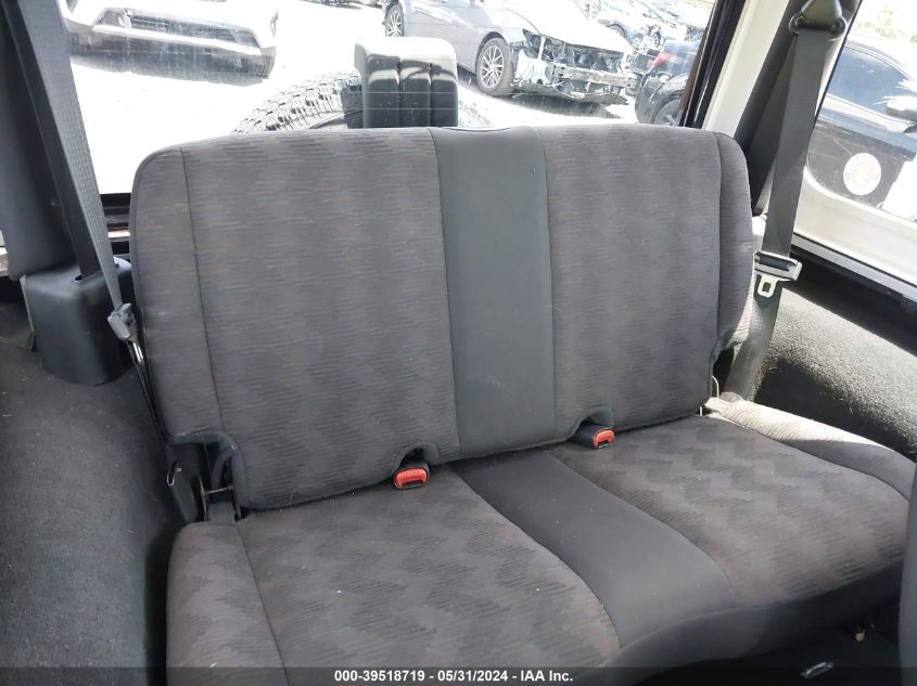 2005 Jeep Wrangler X VIN: 1J4FA39S95P340771 Lot: 39518719