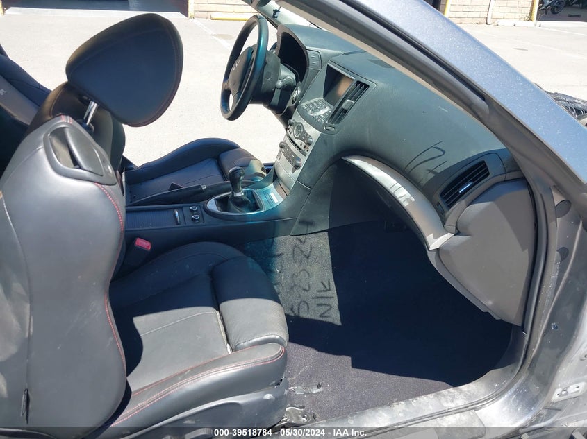 2014 Infiniti Q60 Ipl VIN: JN1CV6EK1EM110747 Lot: 39518784