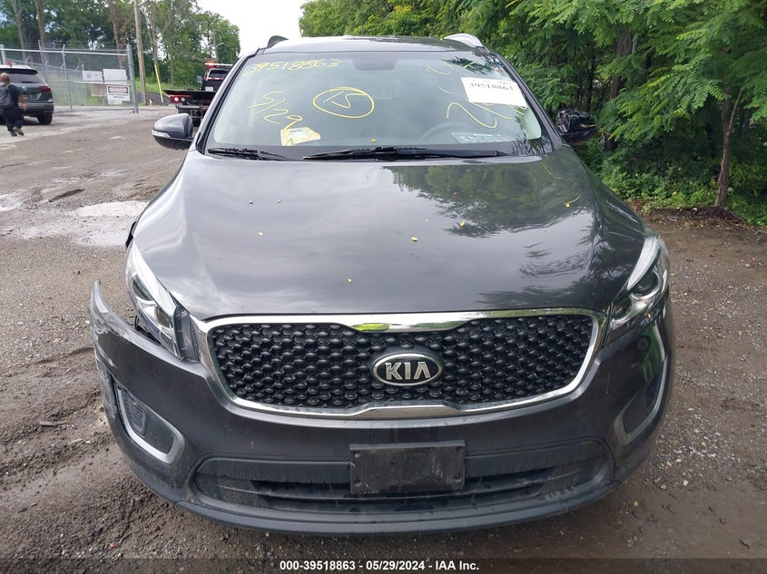 2016 Kia Sorento 2.4L Lx VIN: 5XYPGDA31GG166543 Lot: 39518863