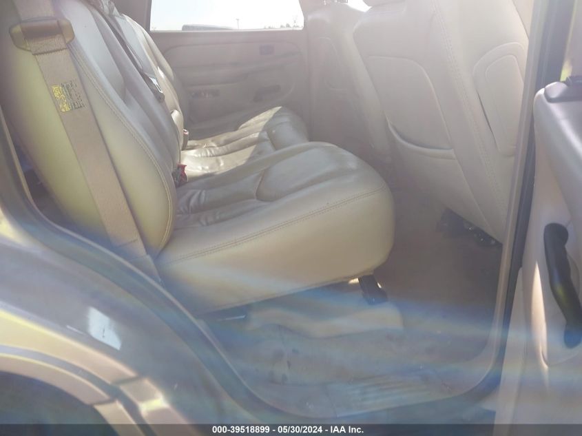 2005 Chevrolet Tahoe Lt VIN: 1GNEC13T55R272935 Lot: 39518899