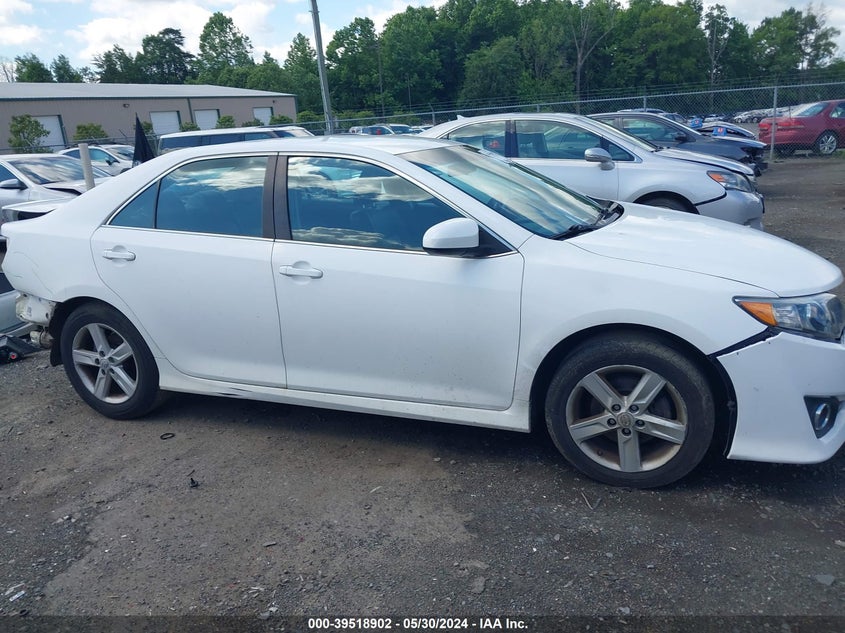 2013 Toyota Camry Se VIN: 4T1BF1FK2DU710601 Lot: 39518902