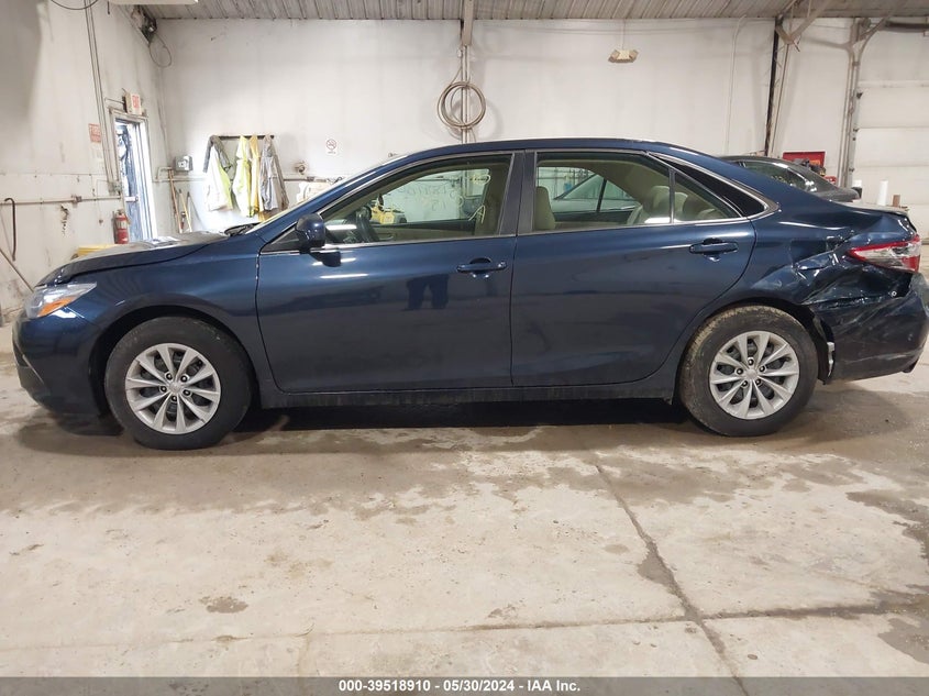 2015 Toyota Camry Le VIN: 4T4BF1FK6FR452527 Lot: 39518910