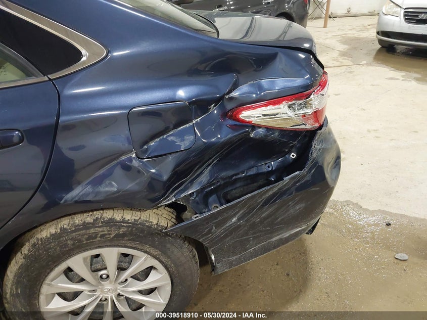 2015 Toyota Camry Le VIN: 4T4BF1FK6FR452527 Lot: 39518910