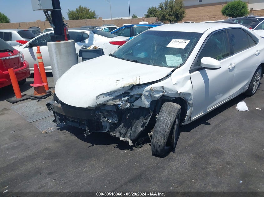 2016 Toyota Camry Le VIN: 4T1BF1FK8GU233001 Lot: 39518968