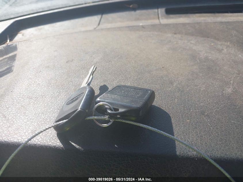 2008 Ford F-250 Fx4/Lariat/Xl/Xlt VIN: 1FTSX21568EA38499 Lot: 39519026