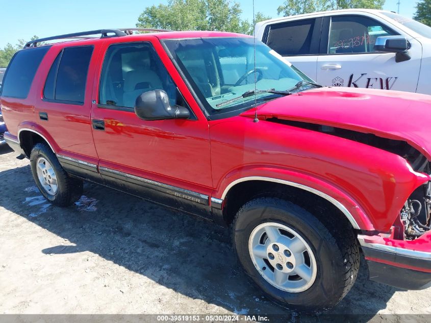 1996 Chevrolet Blazer VIN: 1GNDT13W4T2103839 Lot: 39519153