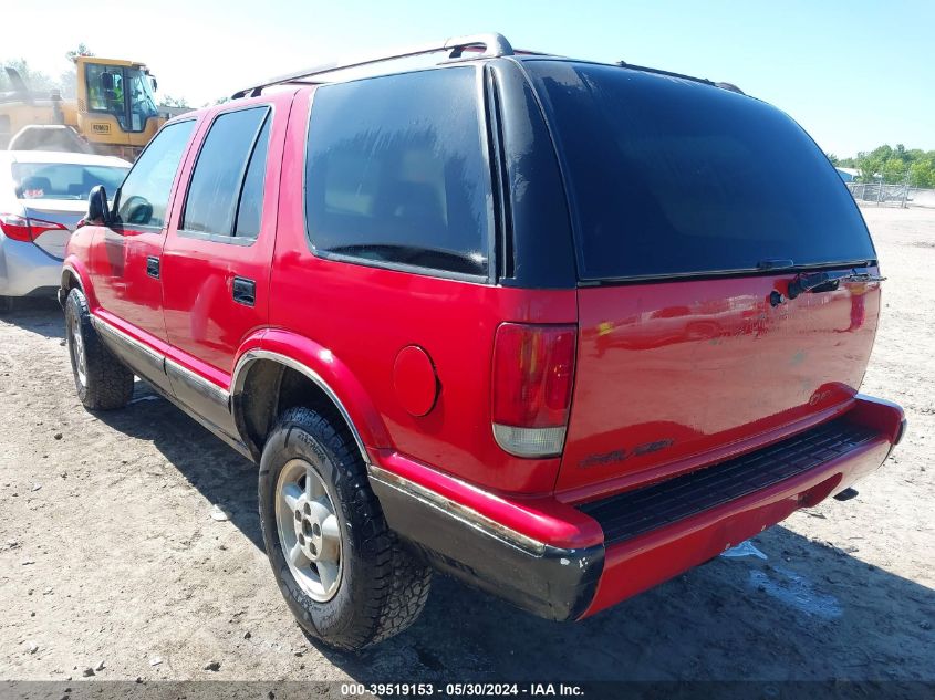 1996 Chevrolet Blazer VIN: 1GNDT13W4T2103839 Lot: 39519153